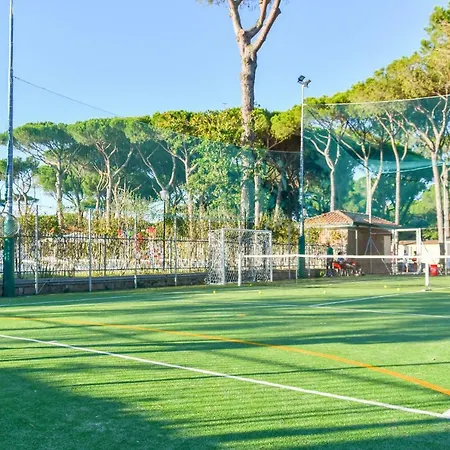 Victoria Mobilehome In Mare E Pineta 4*