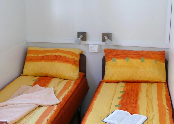 Victoria Mobilehome In Mare E Pineta Camping 4*